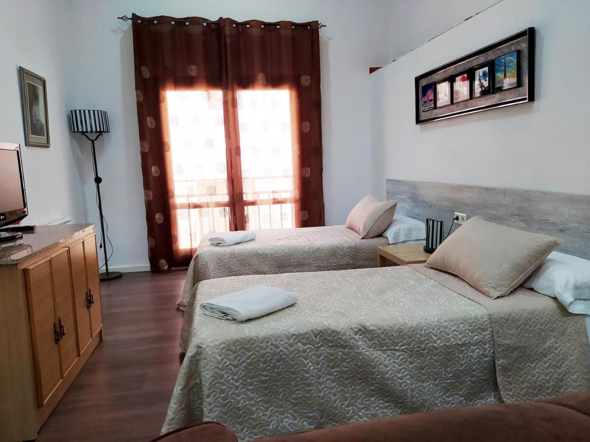 Casa Ramon Y Cajal Alcañiz 外观 照片