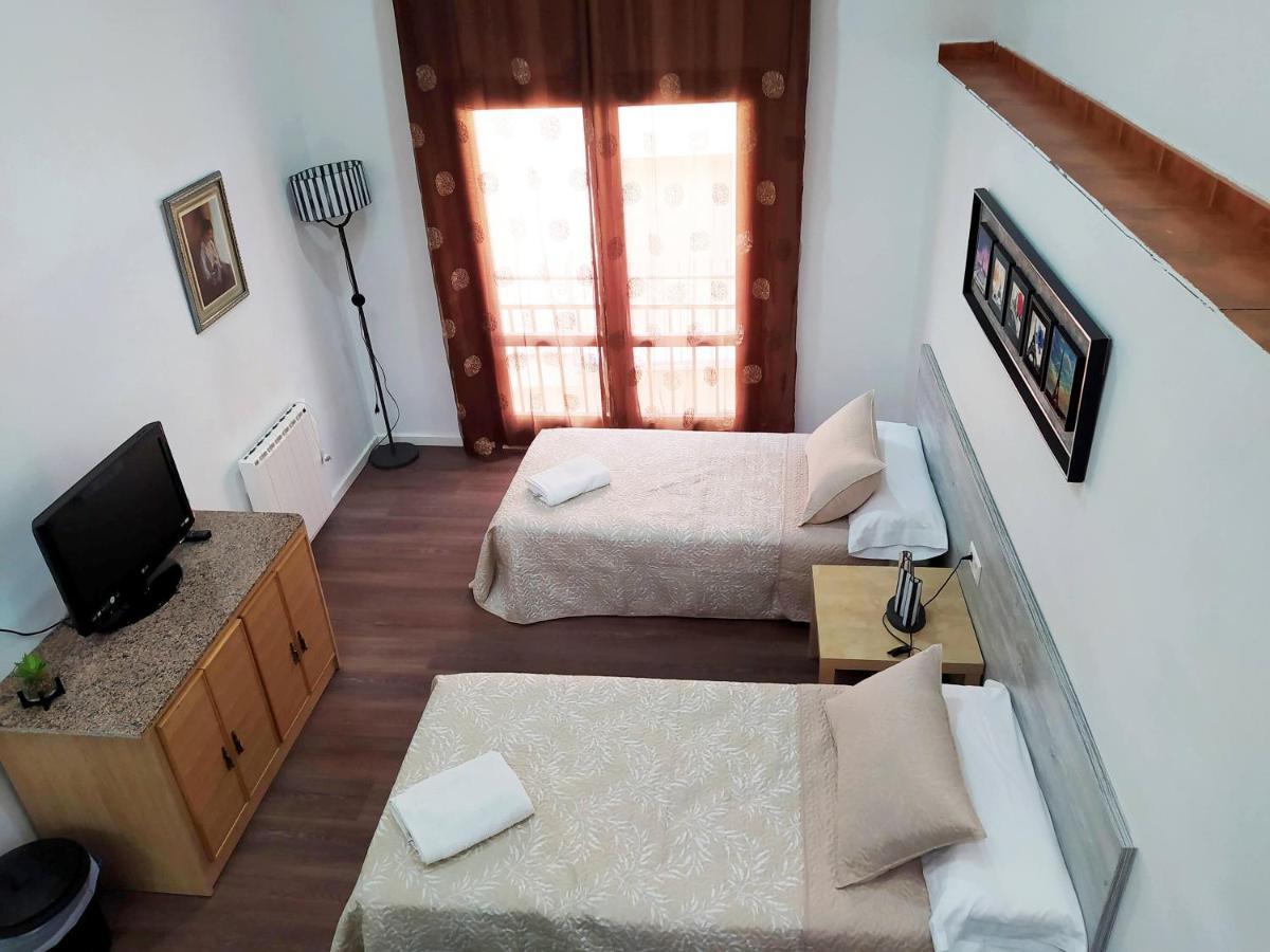 Casa Ramon Y Cajal Alcañiz 外观 照片